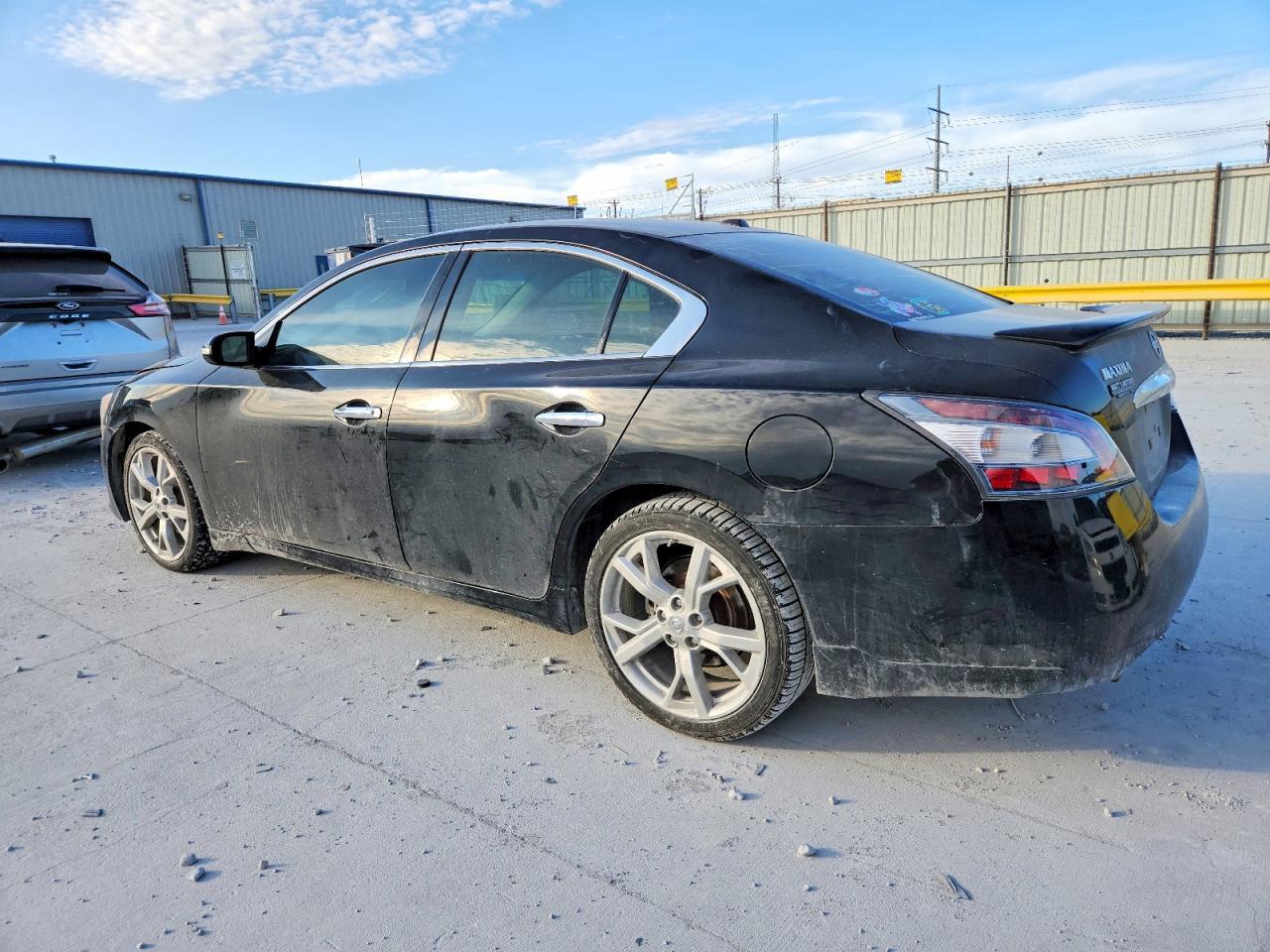 2012 NISSAN Maxima