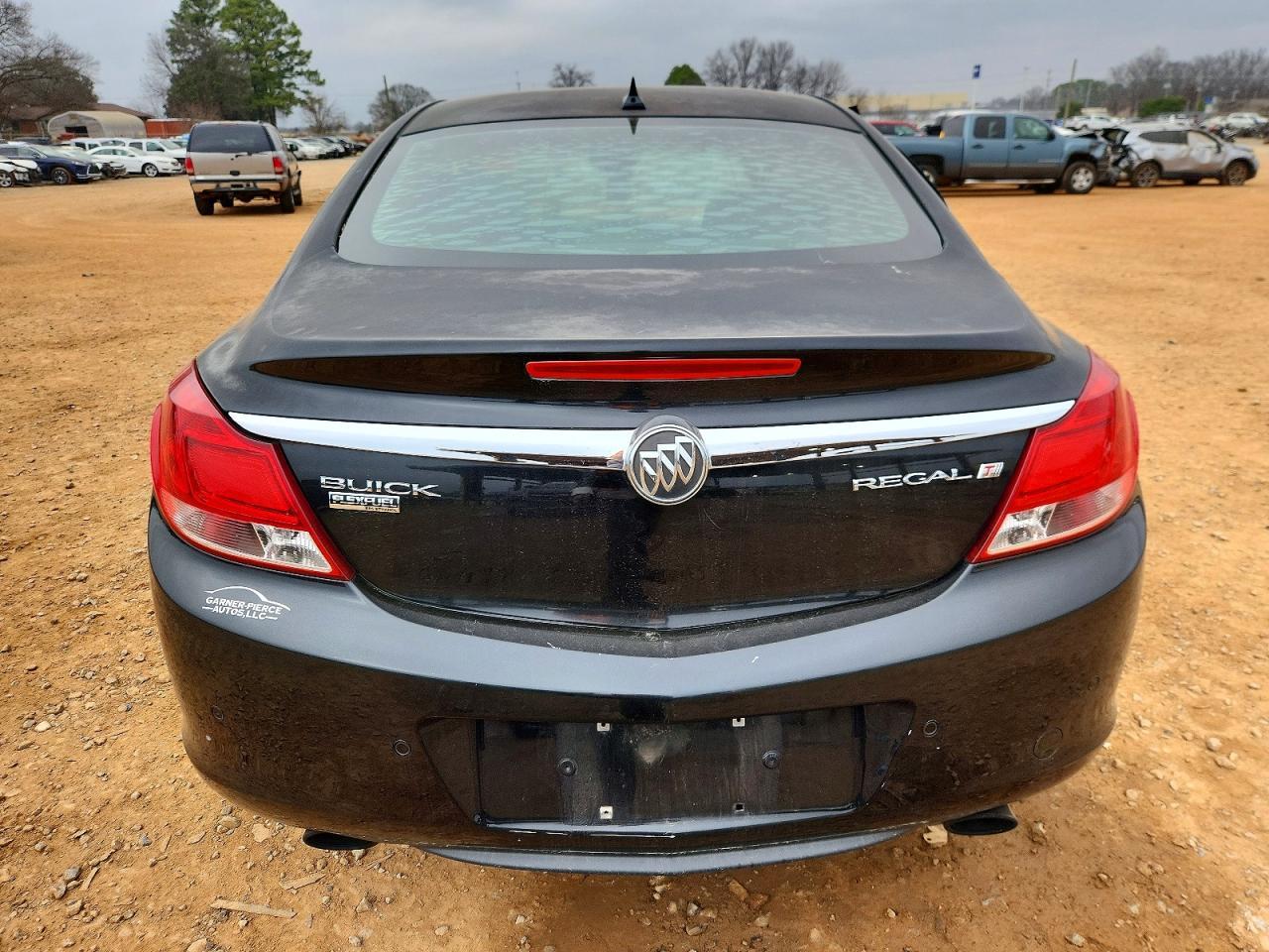 2011 BUICK Regal