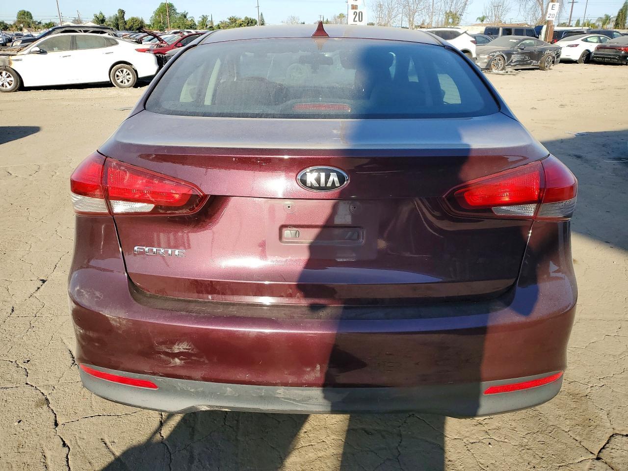 2017 KIA FORTE