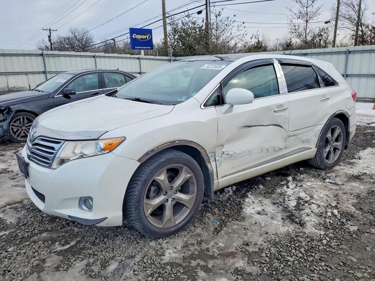 2011 TOYOTA VENZA