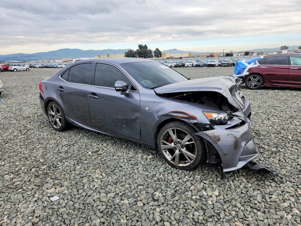 2015 LEXUS Is