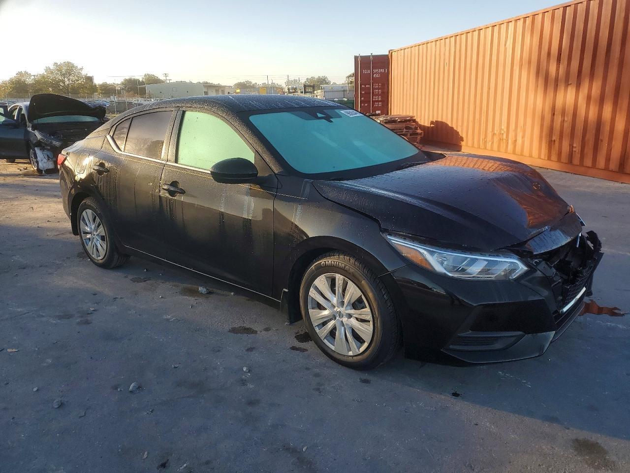 2022 NISSAN SENTRA