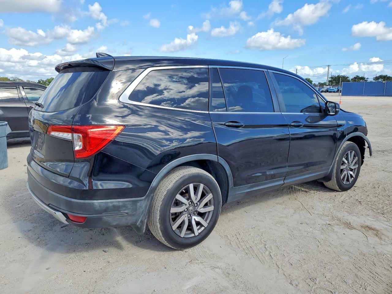 2020 HONDA PILOT