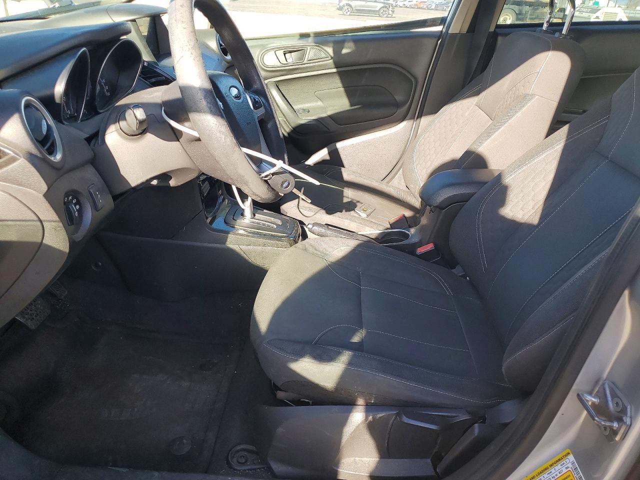 2017 FORD Fiesta