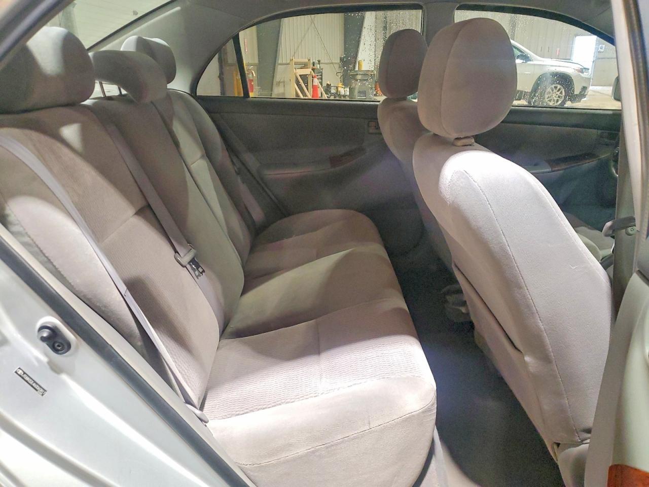 2006 TOYOTA COROLLA