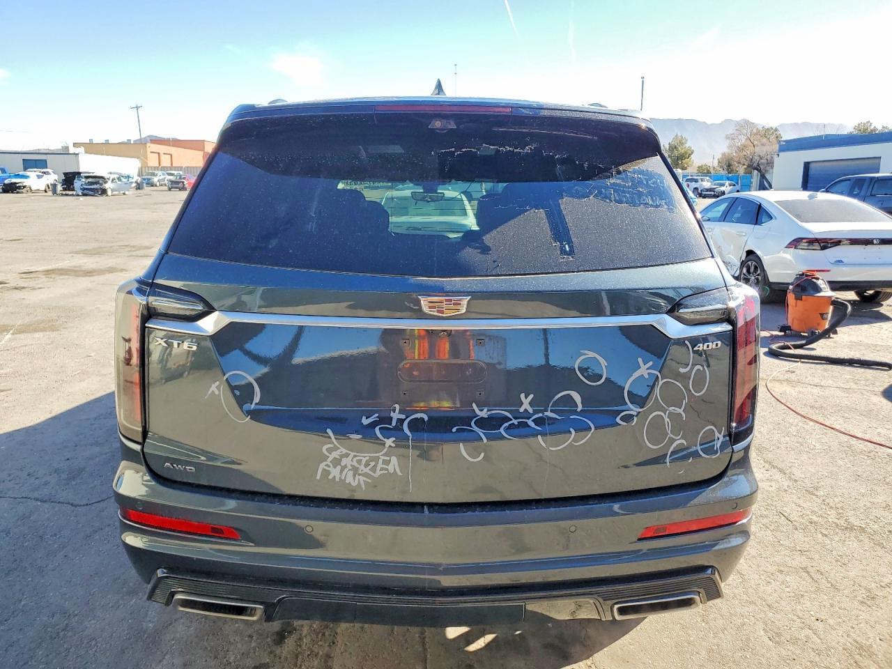 2020 CADILLAC XT6