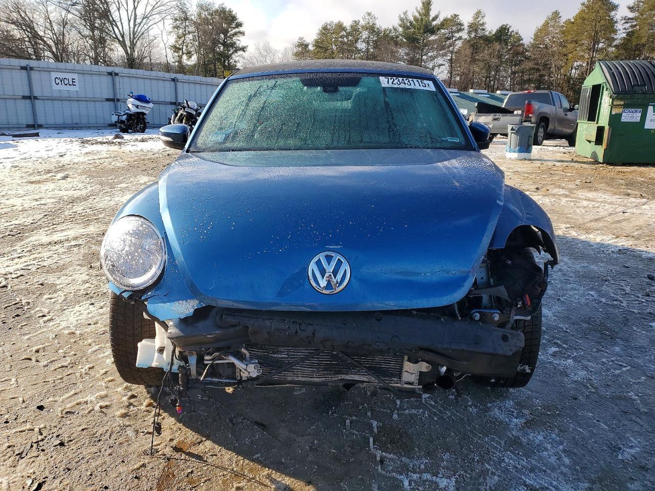 2019 VOLKSWAGEN Beetle