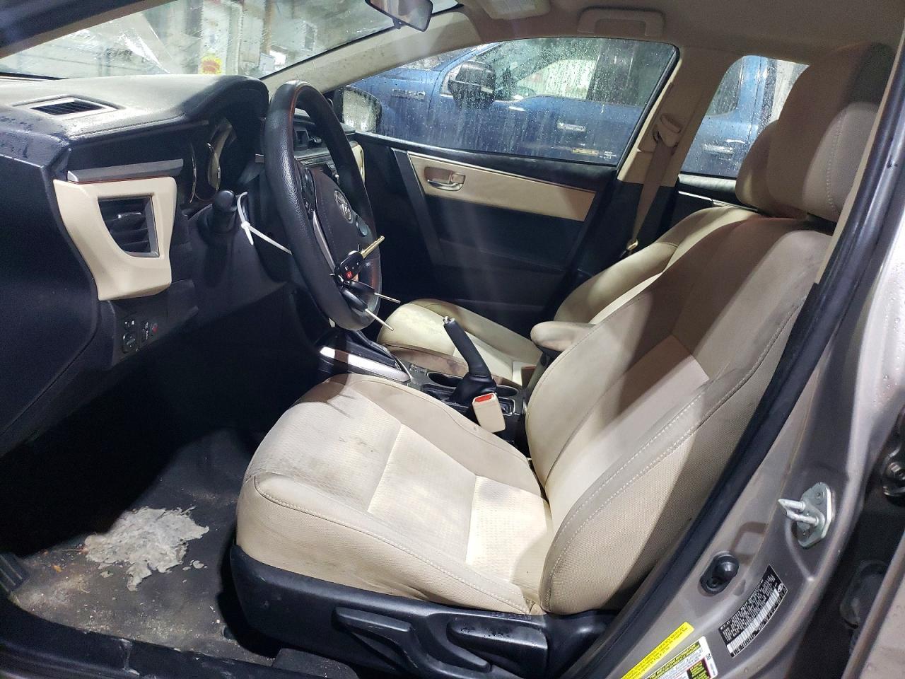 2015 TOYOTA COROLLA