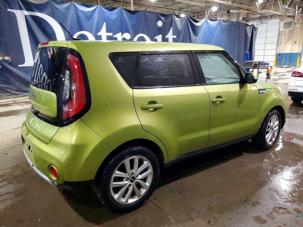 2017 KIA SOUL