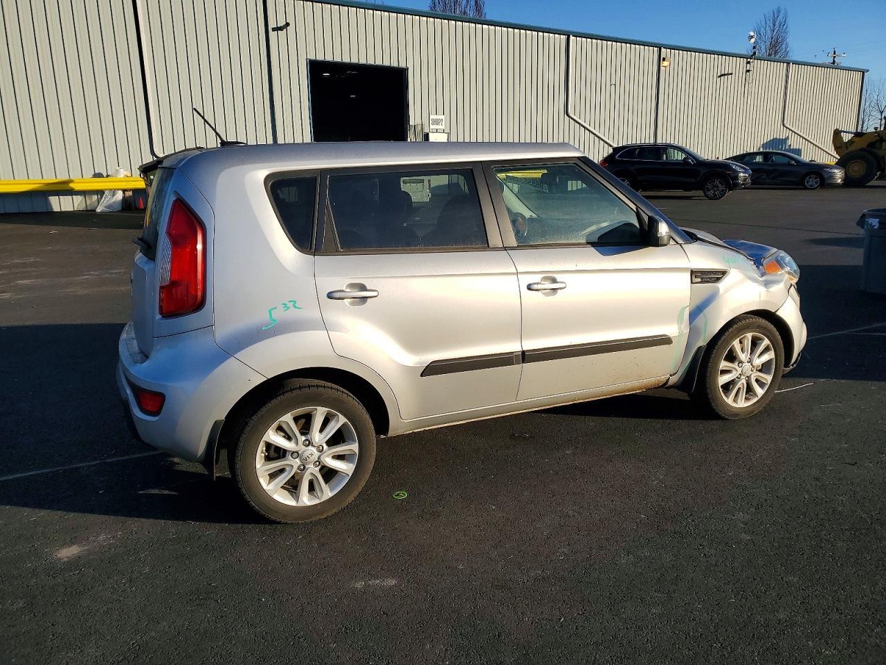 2013 KIA SOUL