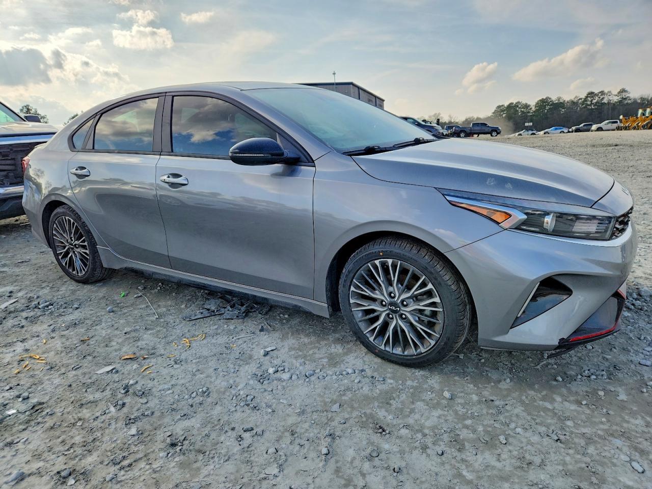 2022 KIA FORTE