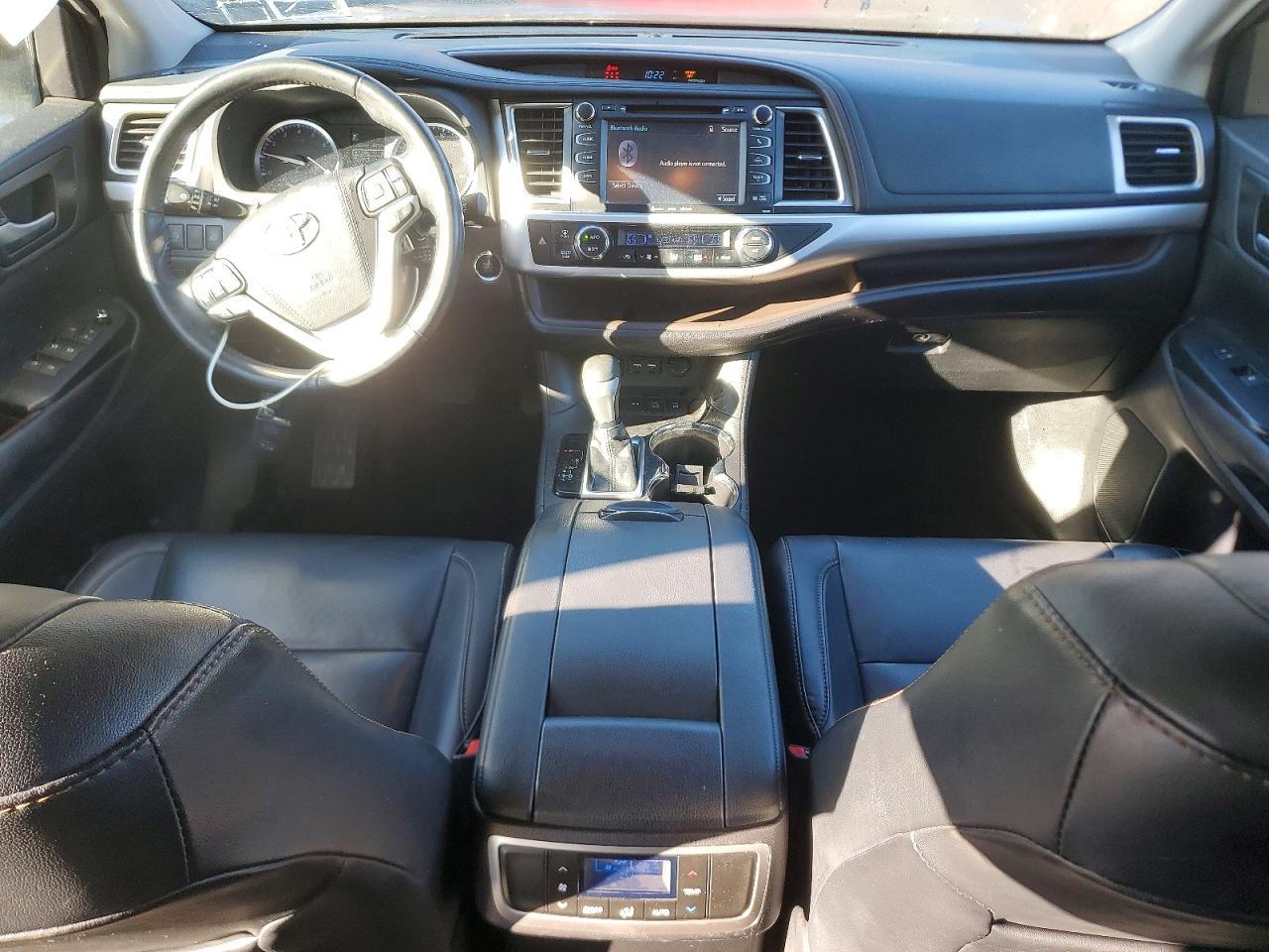 2019 TOYOTA HIGHLANDER
