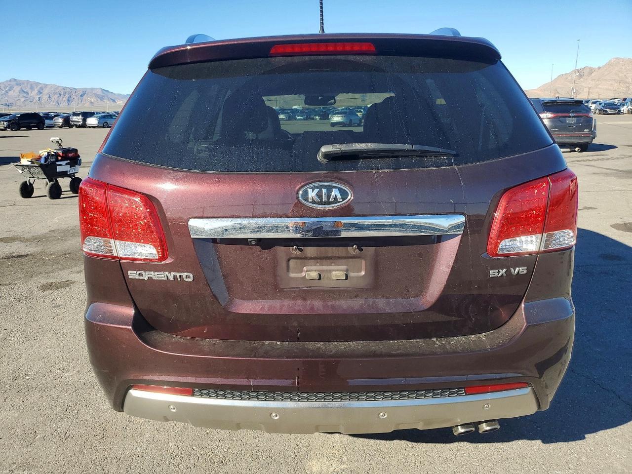 2011 KIA SORENTO