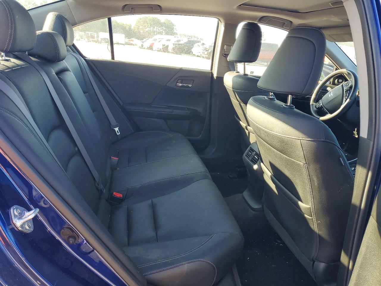 2017 HONDA ACCORD
