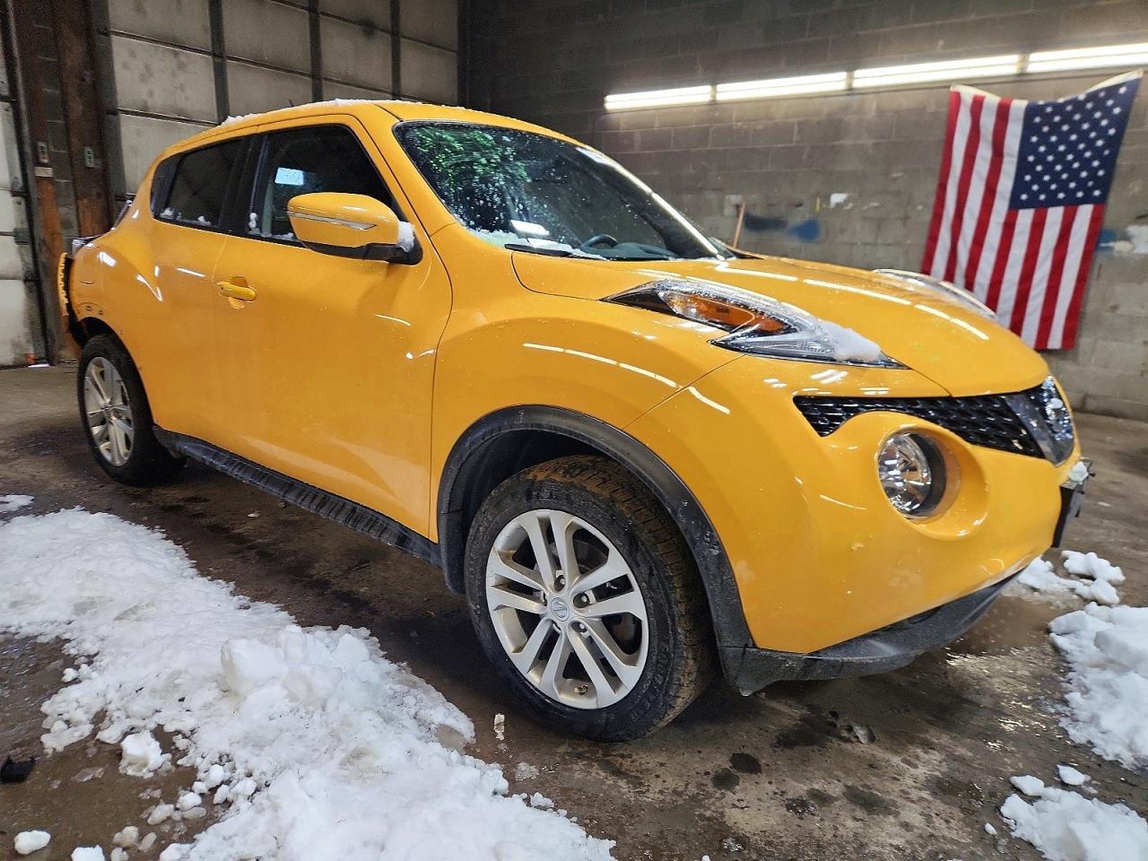 2015 NISSAN Juke