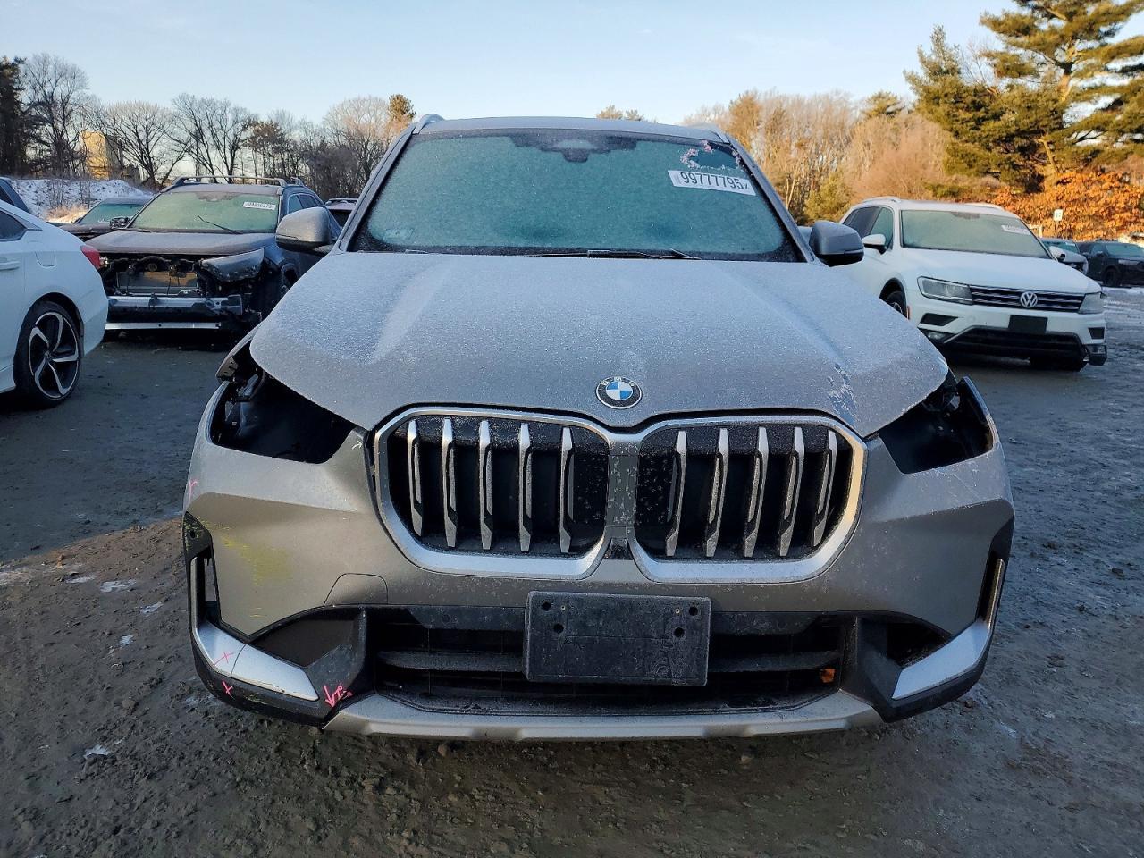 2025 BMW X1