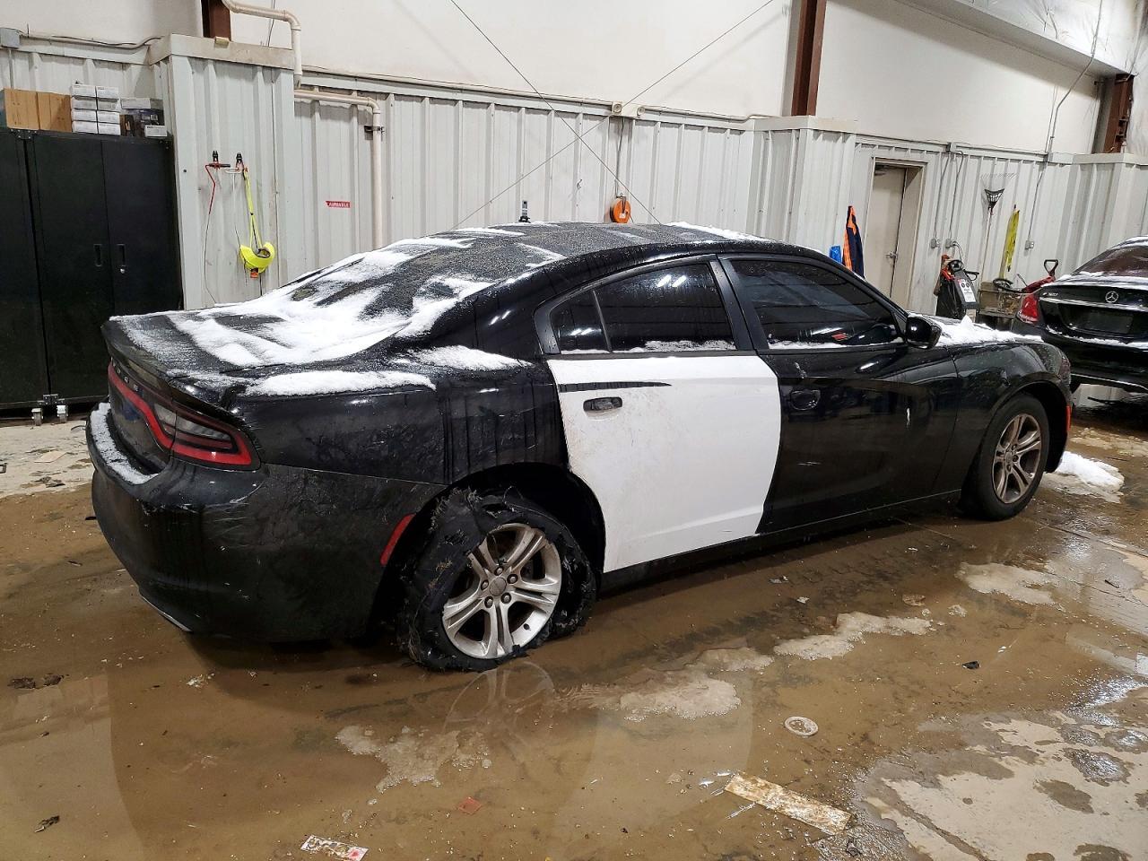 2015 DODGE CHARGER
