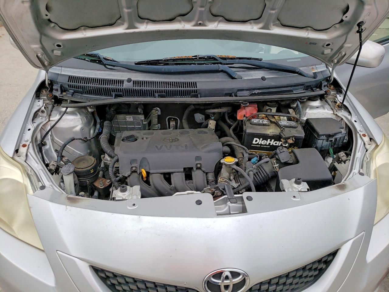 2012 TOYOTA YARIS
