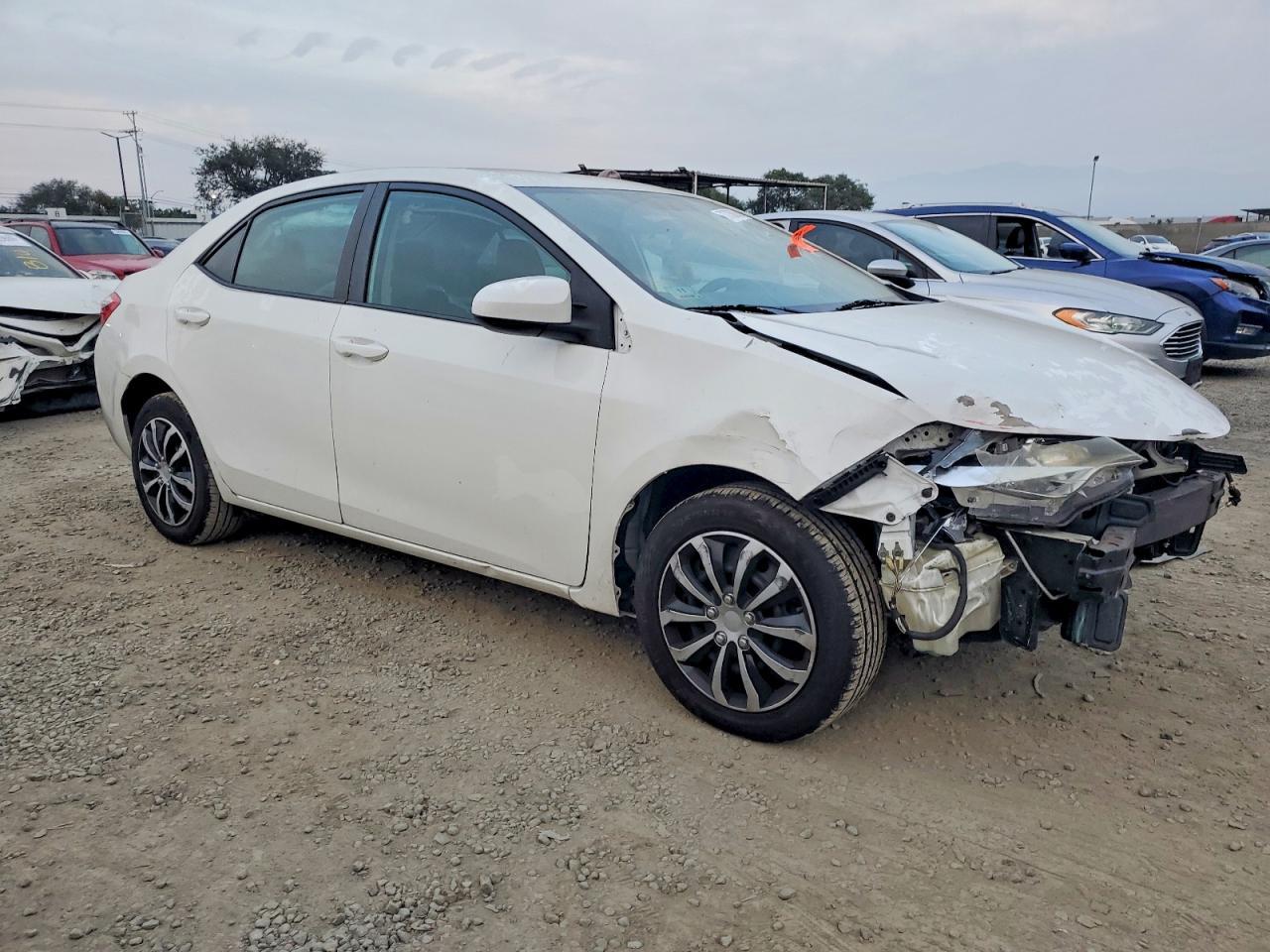 2015 TOYOTA COROLLA