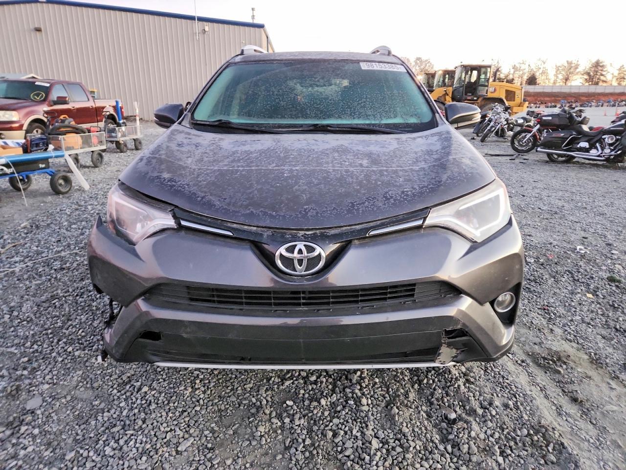 2016 TOYOTA RAV4