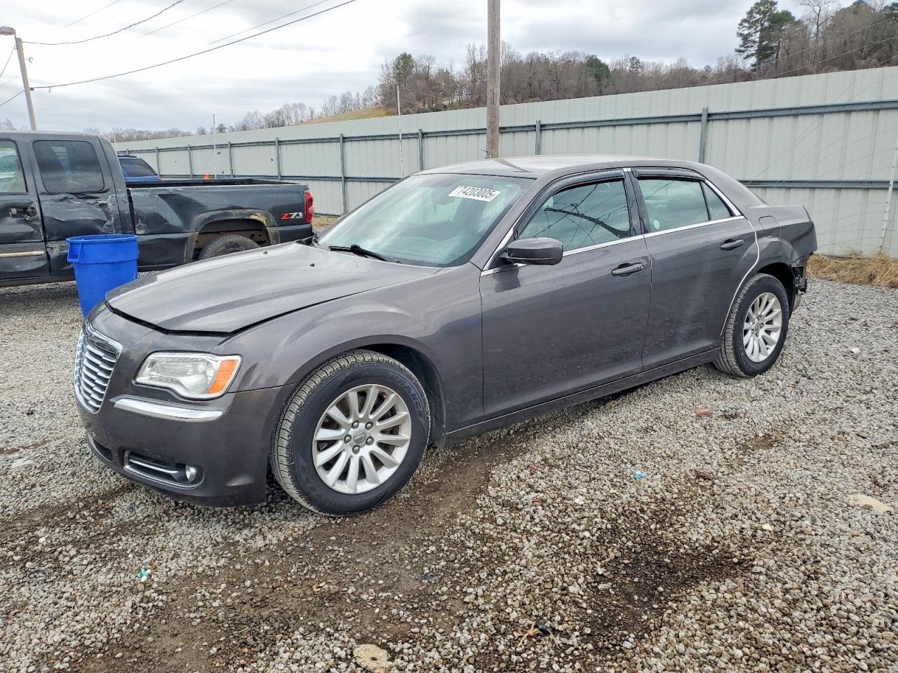 2013 CHRYSLER 300