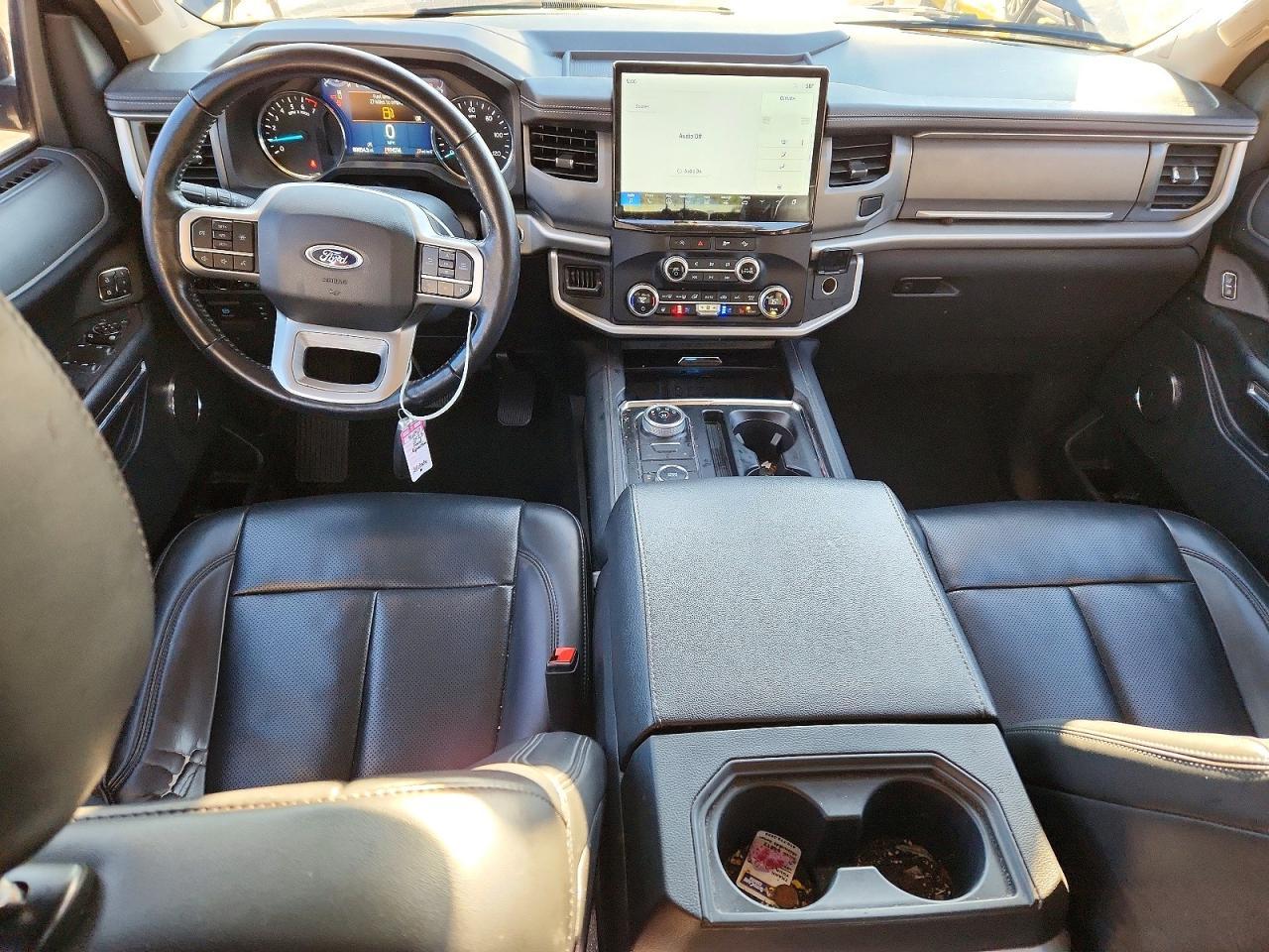 2023 FORD Expedition