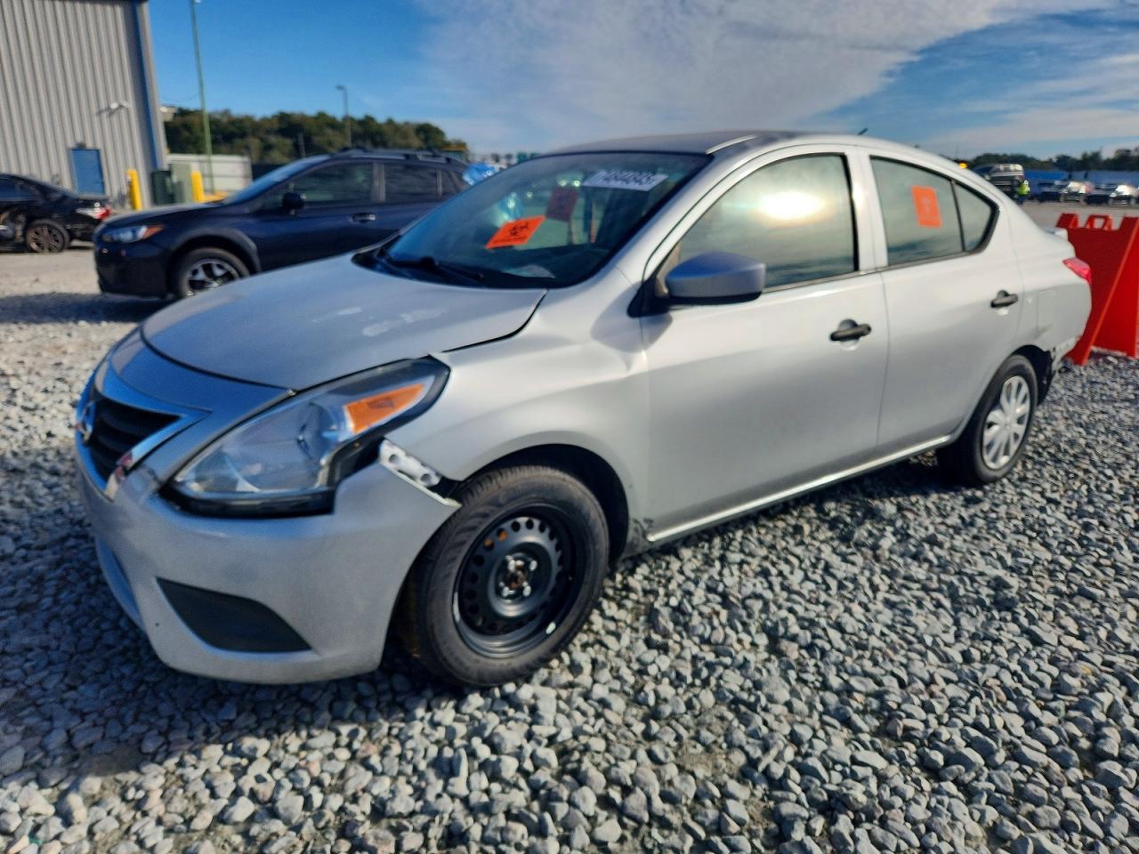 2017 NISSAN VERSA
