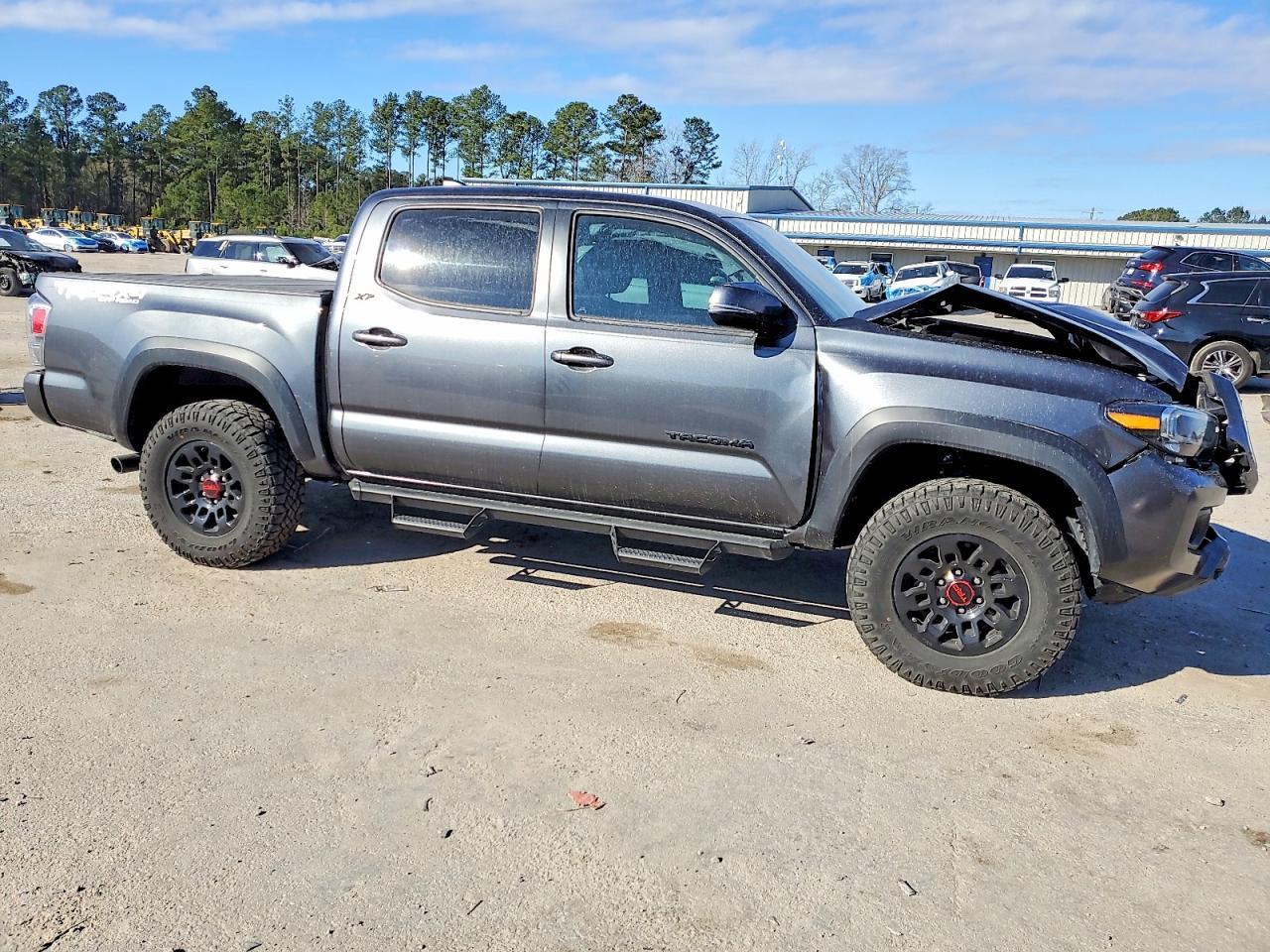 2023 TOYOTA TACOMA