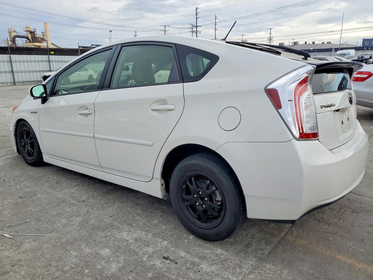 2014 TOYOTA PRIUS
