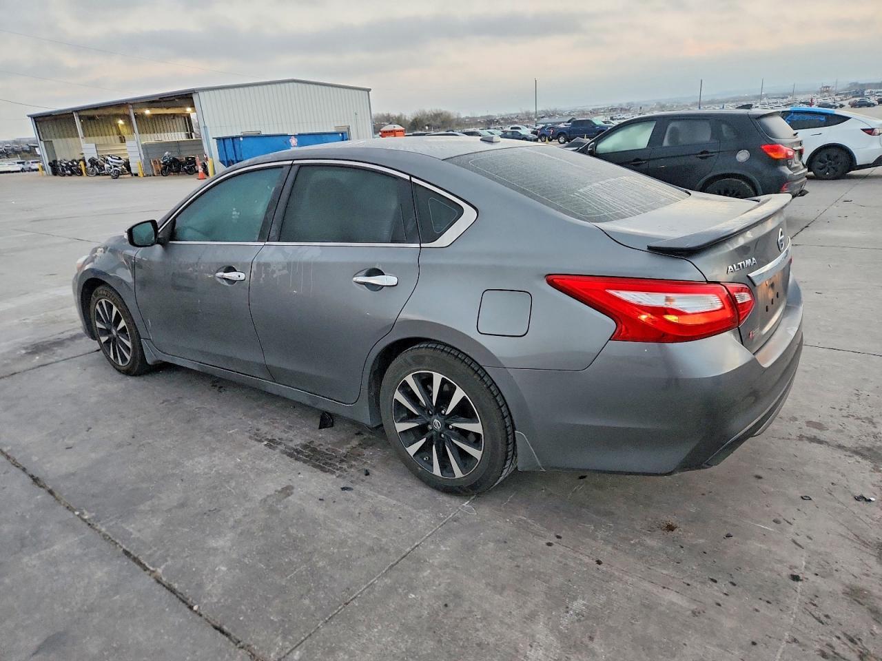 2017 NISSAN ALTIMA