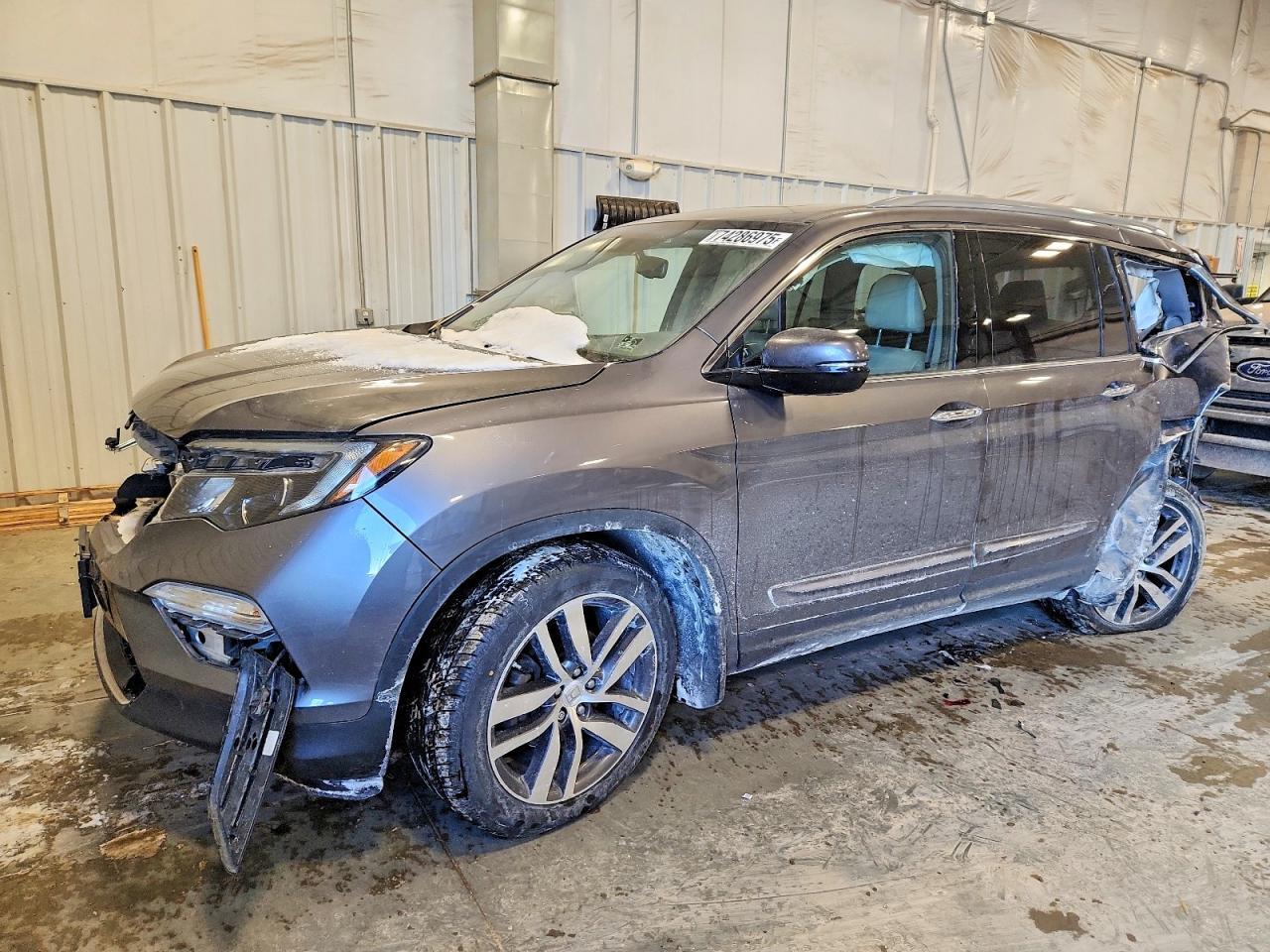 2017 HONDA PILOT