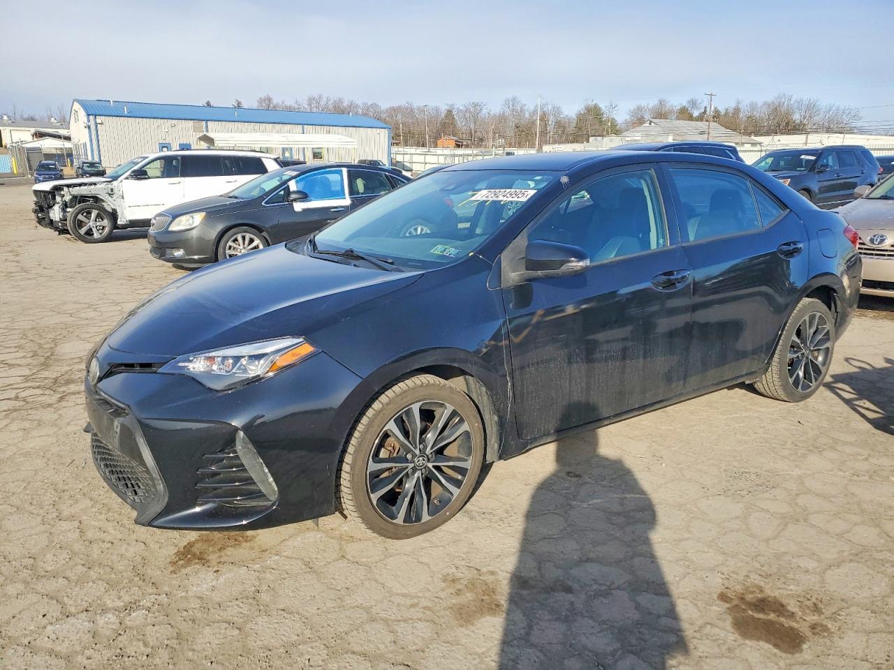 2017 TOYOTA COROLLA