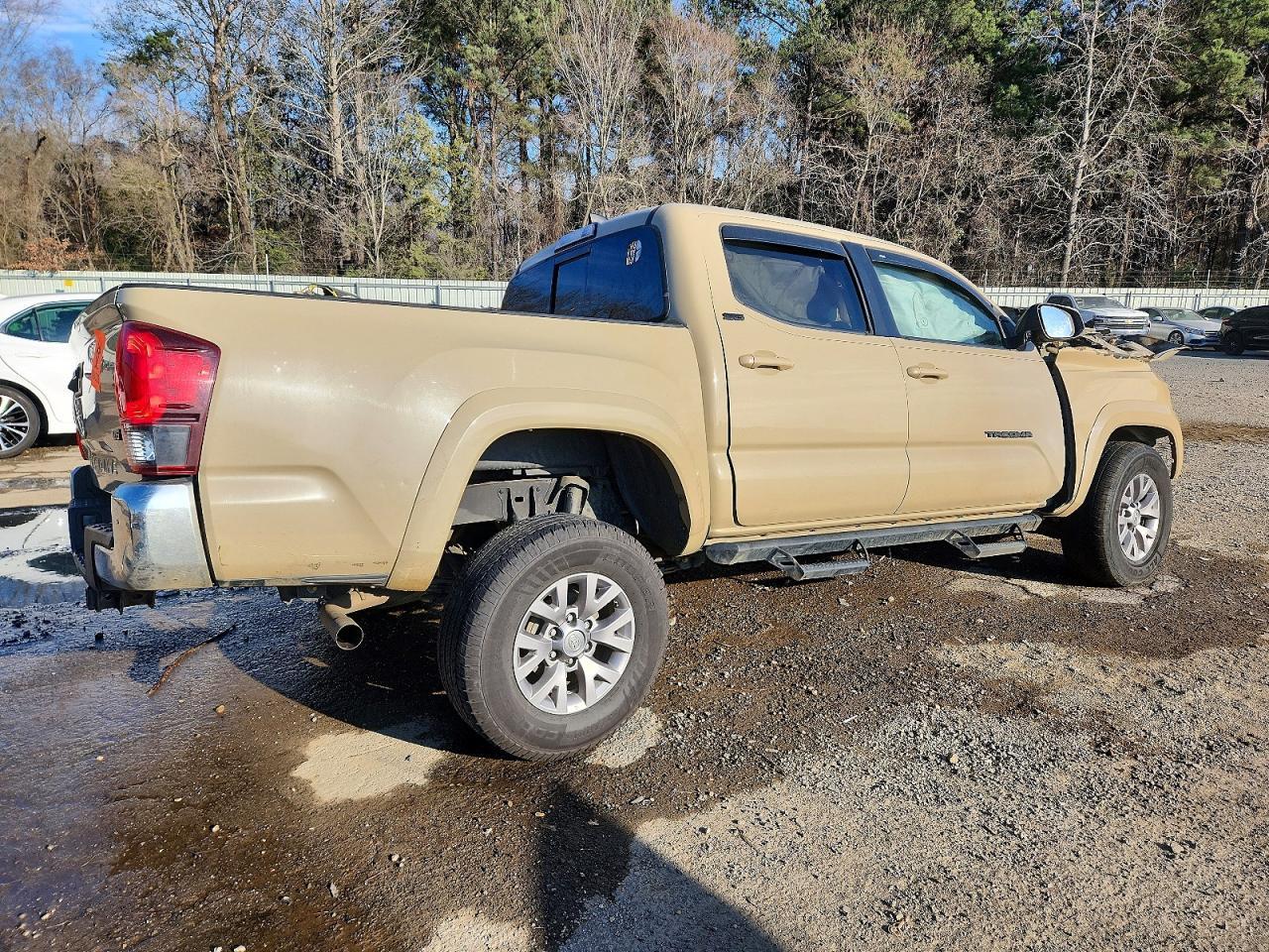 2018 TOYOTA TACOMA