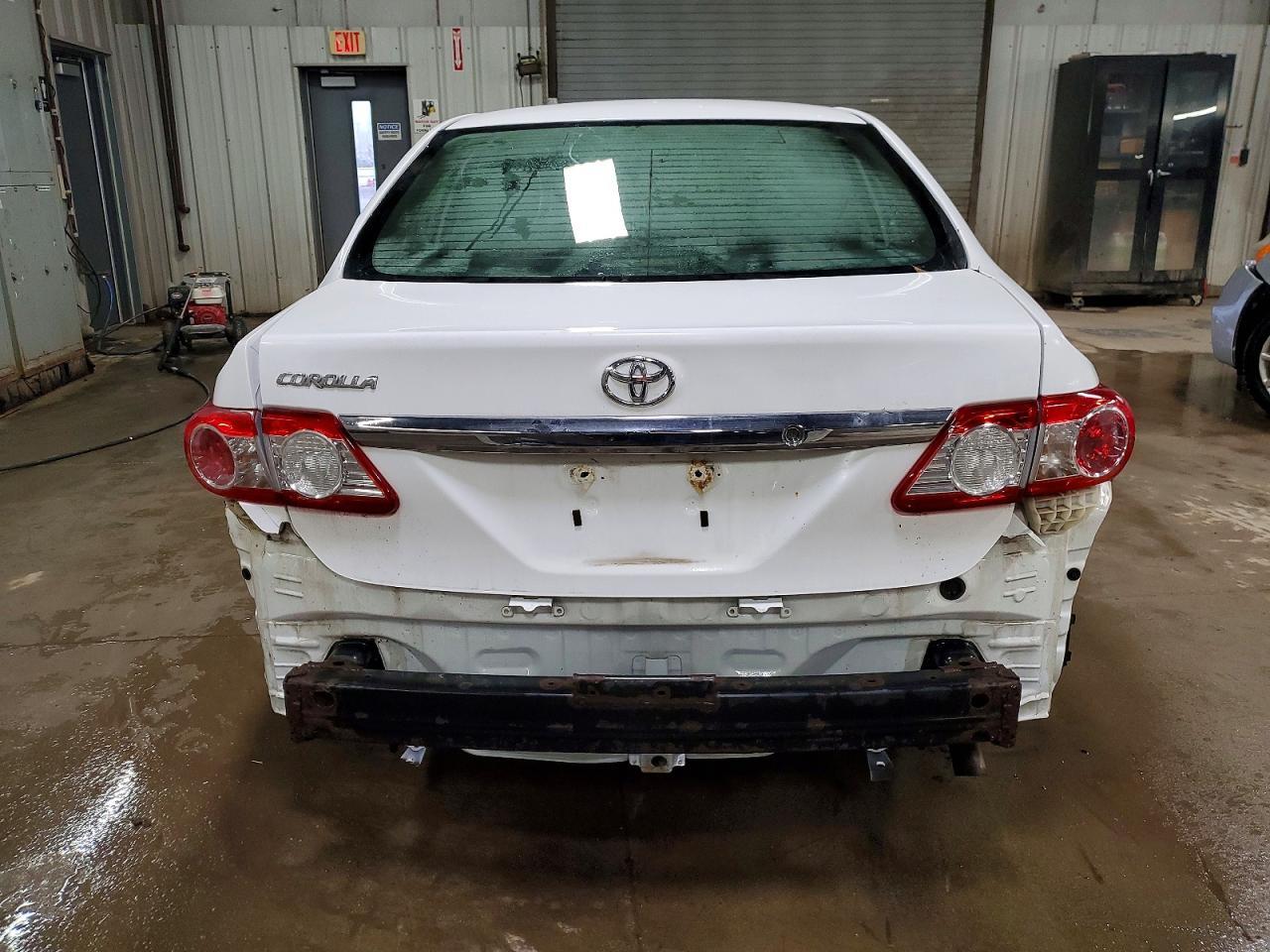 2011 TOYOTA COROLLA