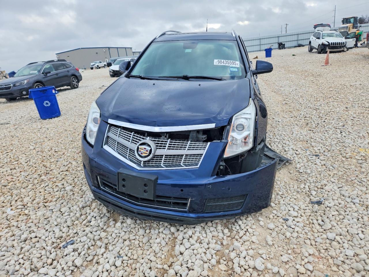 2010 CADILLAC SRX