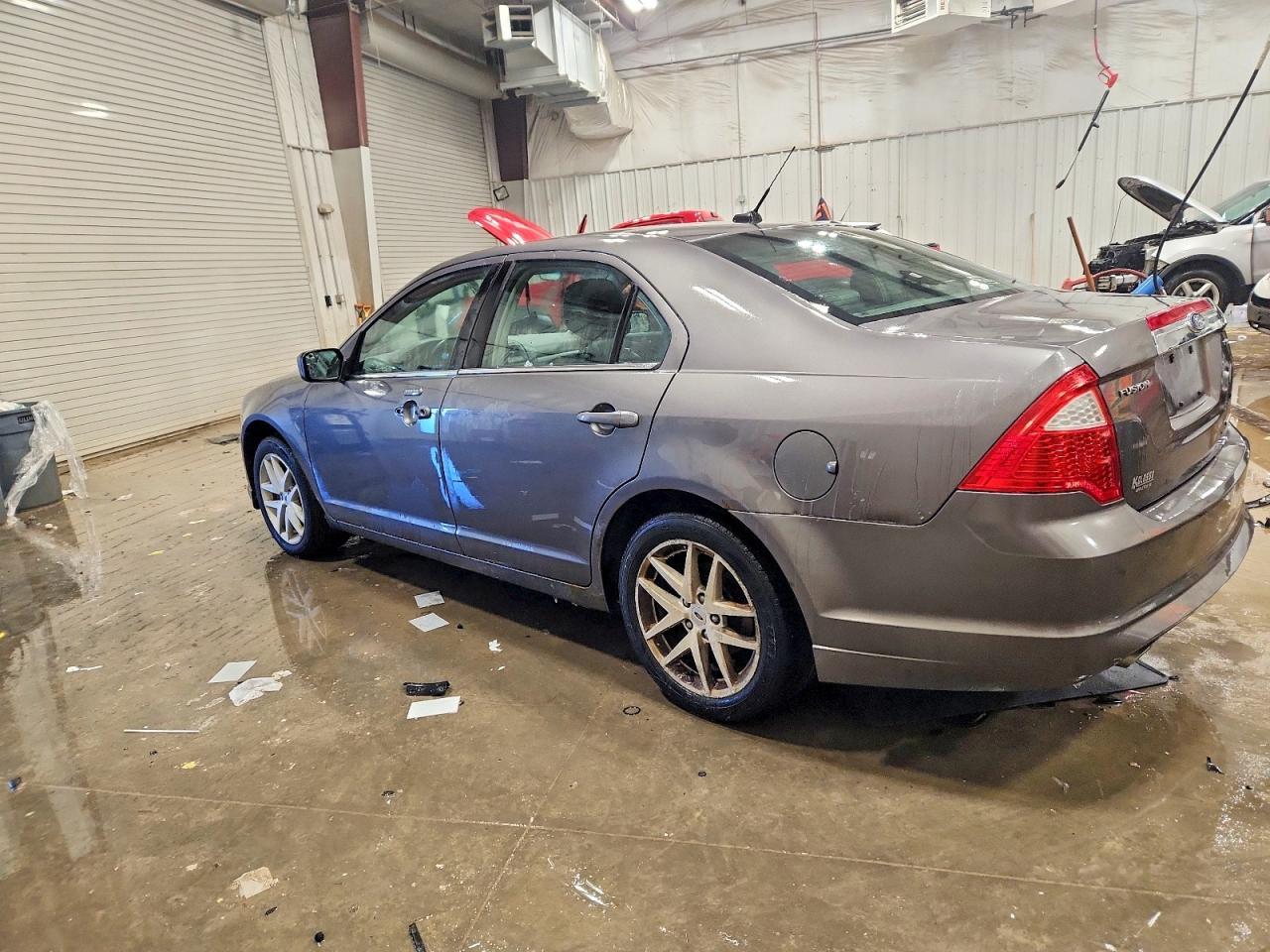 2011 FORD FUSION