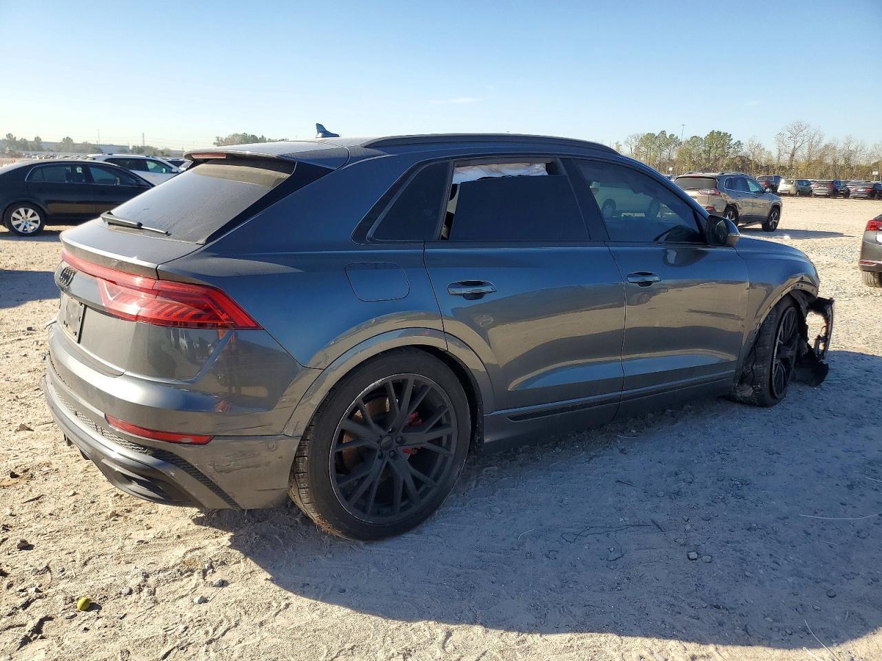 2019 AUDI Q8