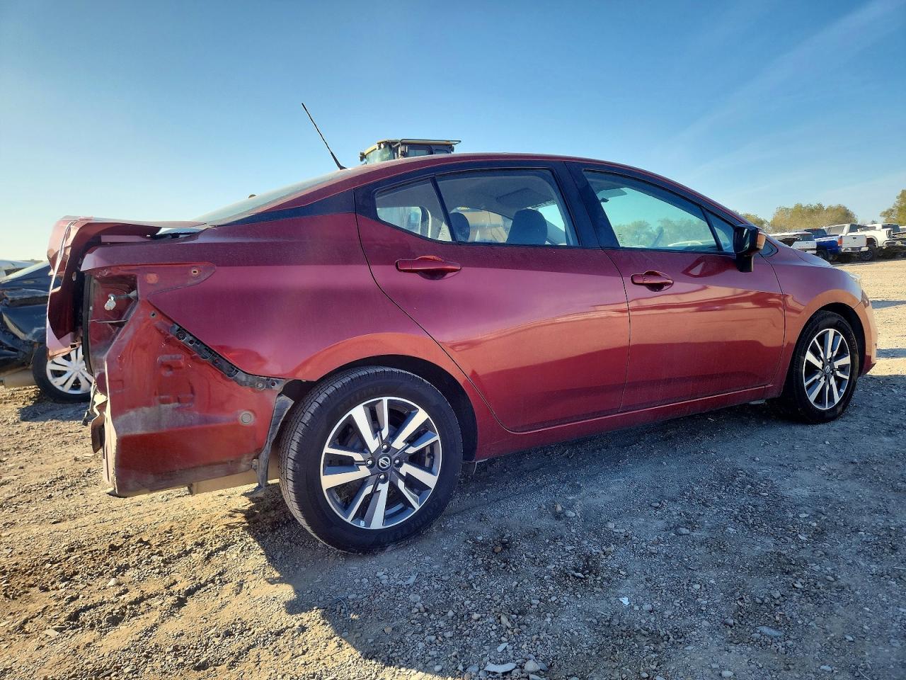 2020 NISSAN VERSA