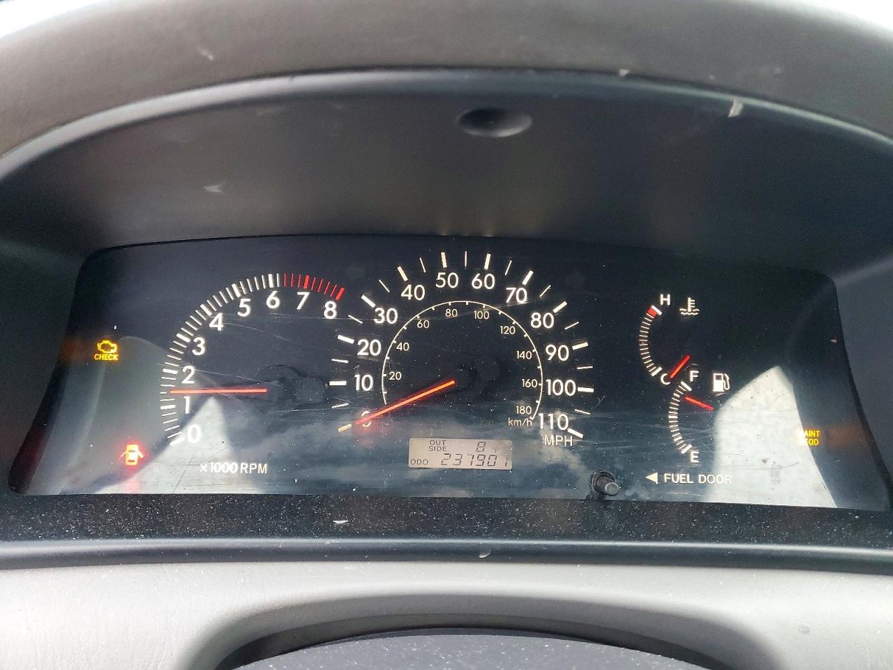 2005 TOYOTA COROLLA