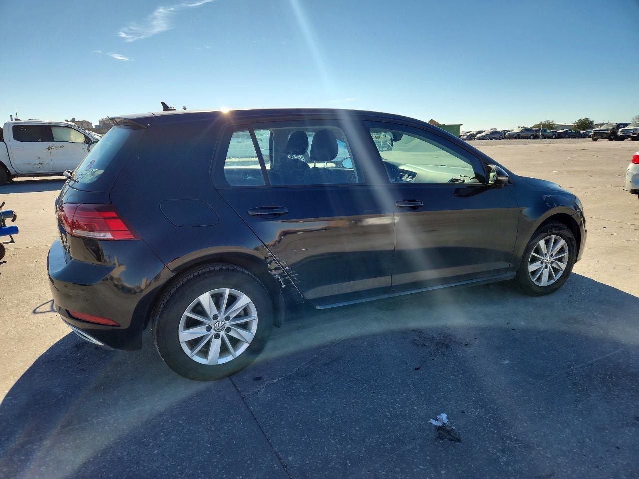 2018 VOLKSWAGEN GOLF