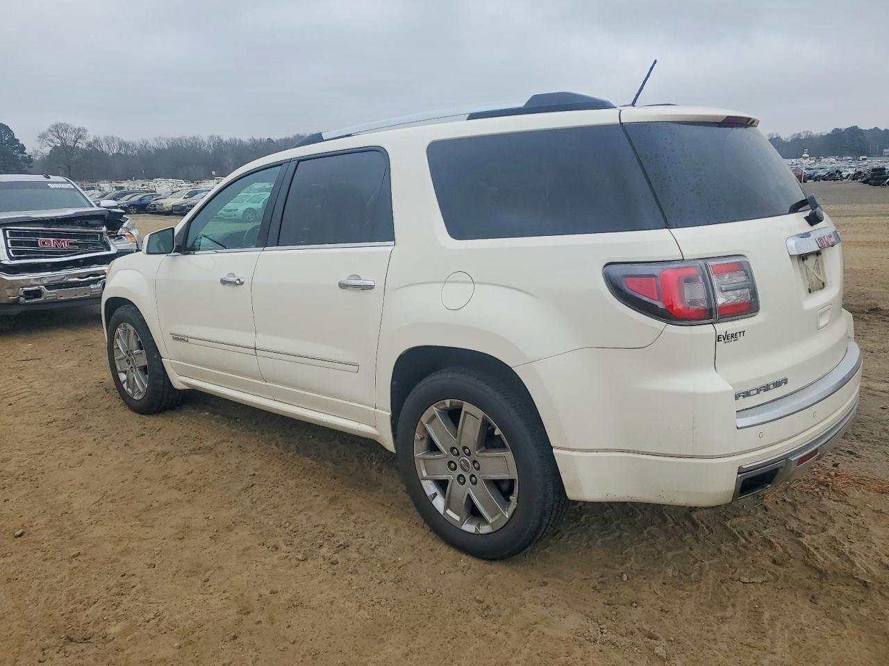 2013 GMC ACADIA
