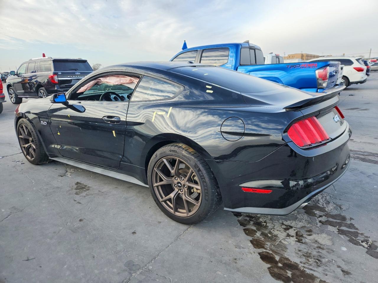 2017 FORD MUSTANG