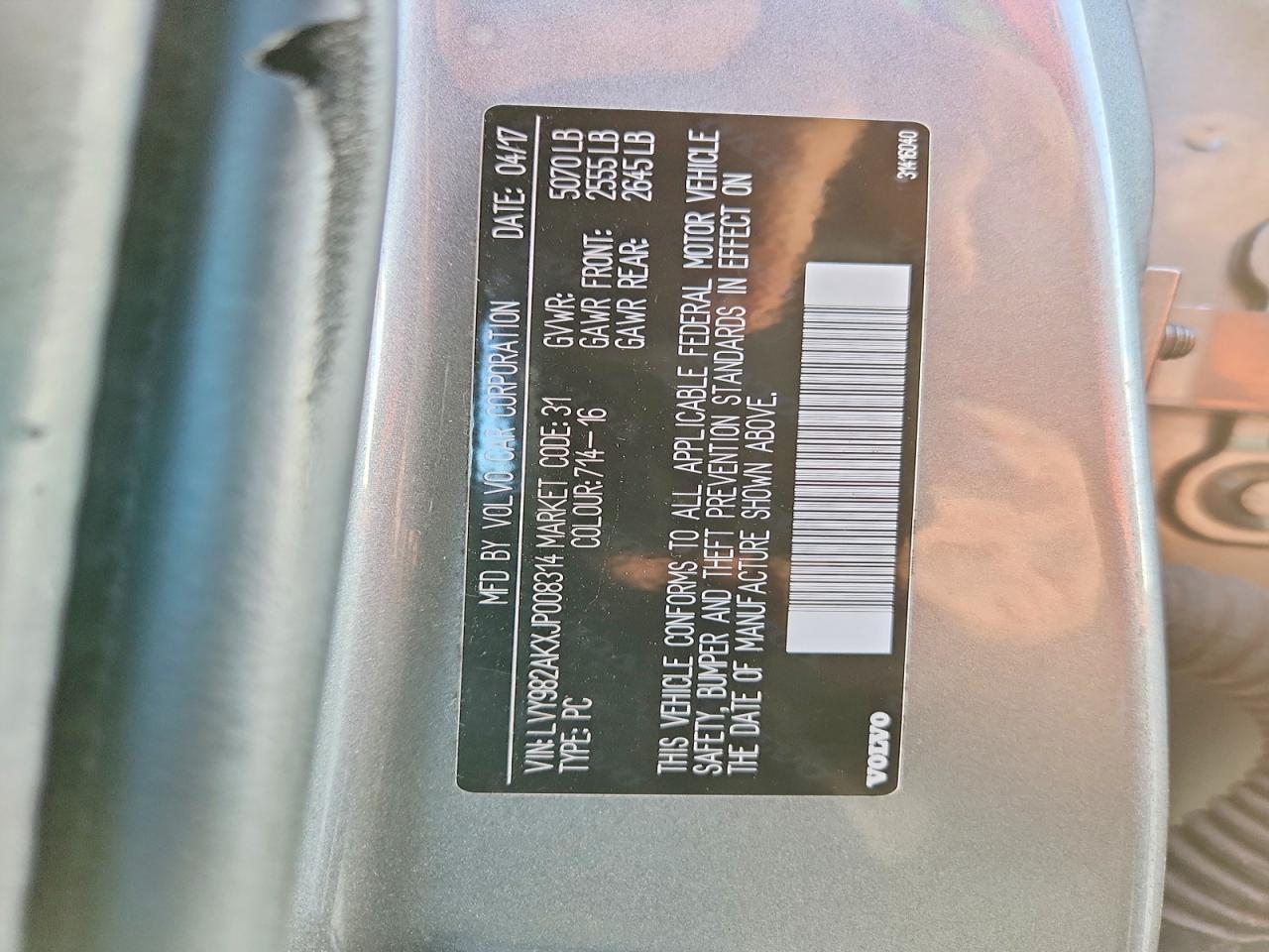 2018 VOLVO S90