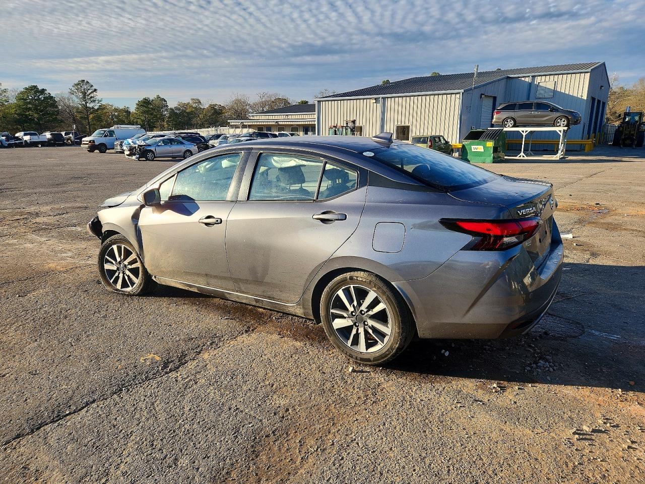 2021 NISSAN VERSA