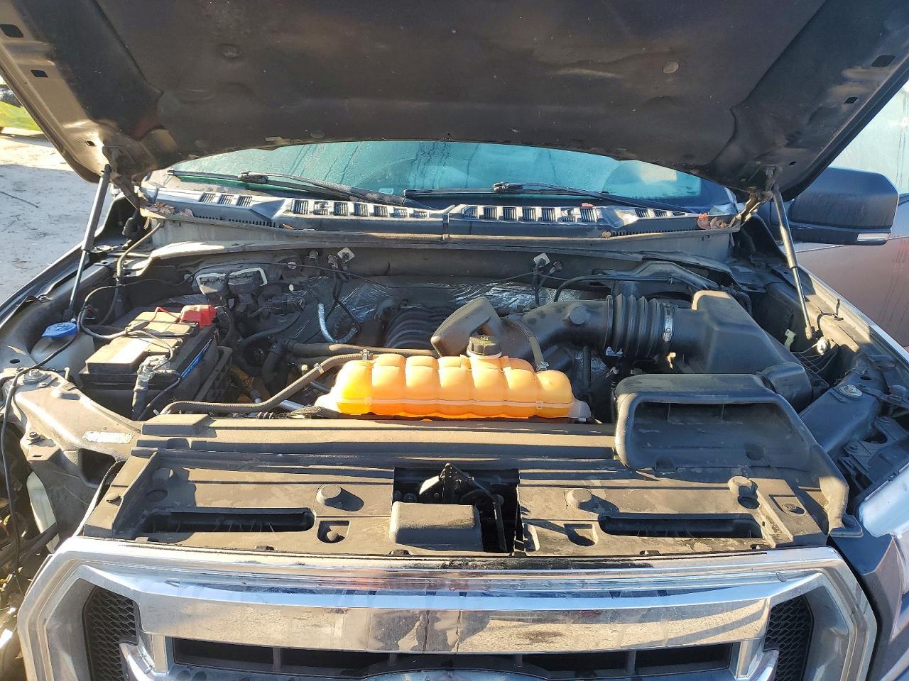 2015 FORD F-150