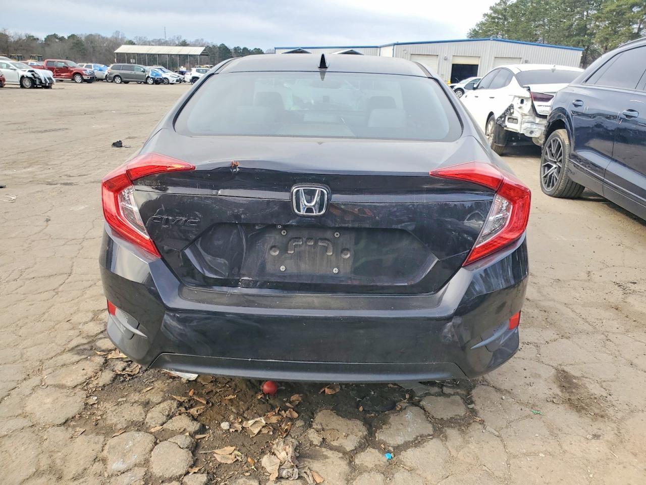 2018 HONDA CIVIC