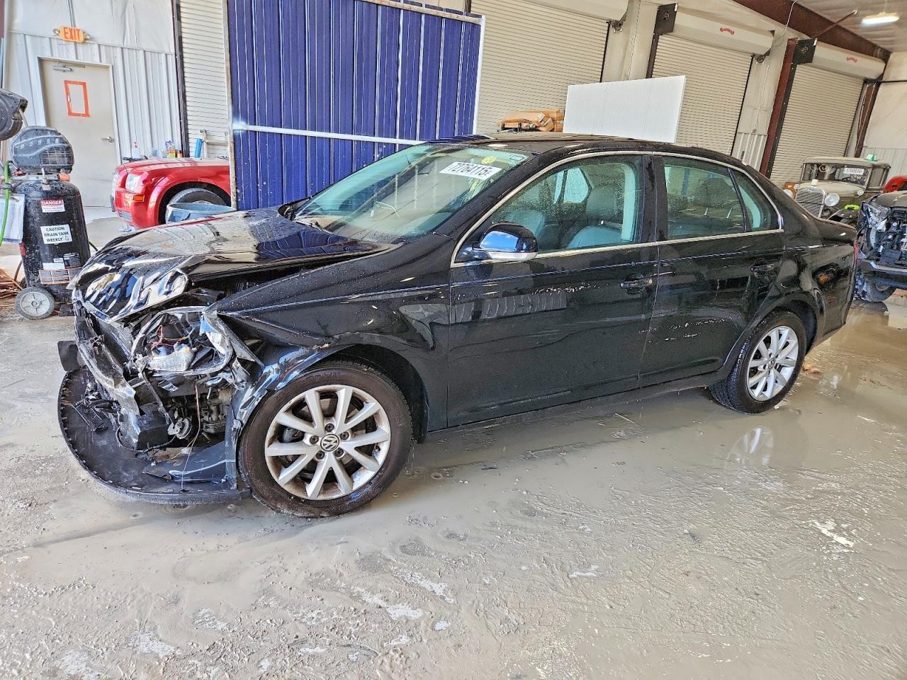 2010 VOLKSWAGEN JETTA