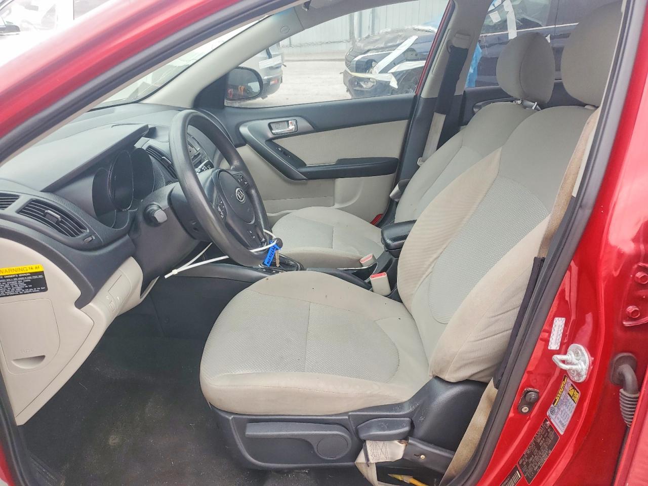 2013 KIA FORTE