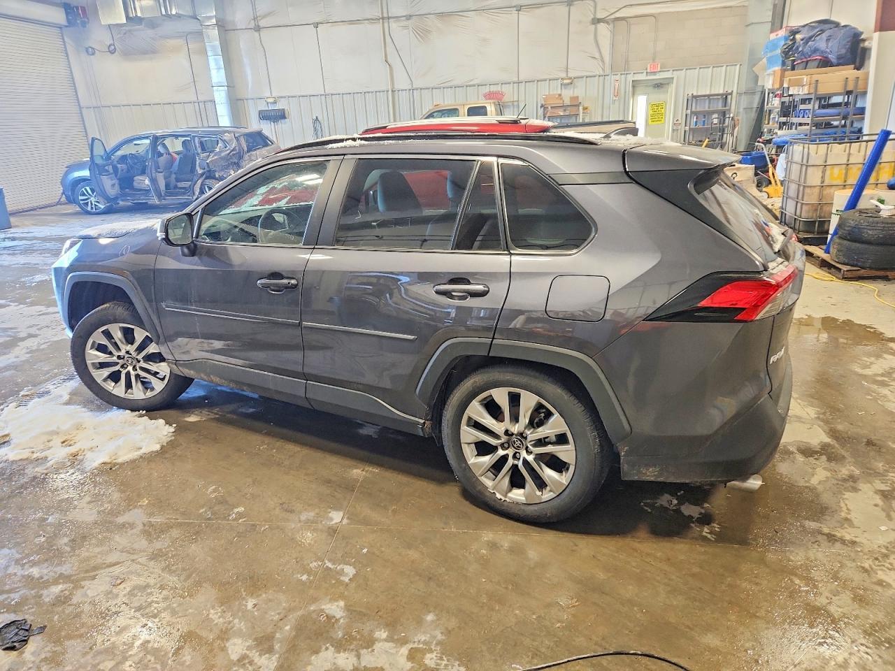 2025 TOYOTA RAV4