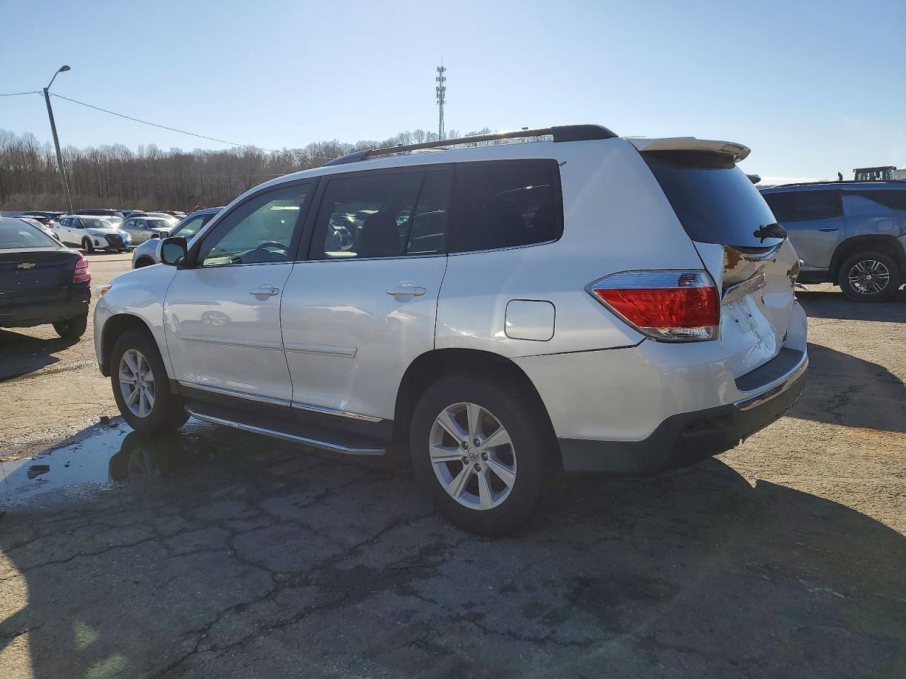 2013 TOYOTA HIGHLANDER